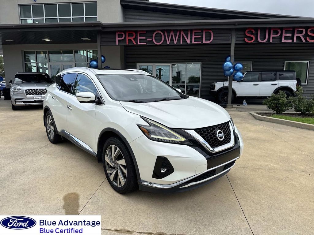 2020 Nissan Murano SL Image 3 of 29