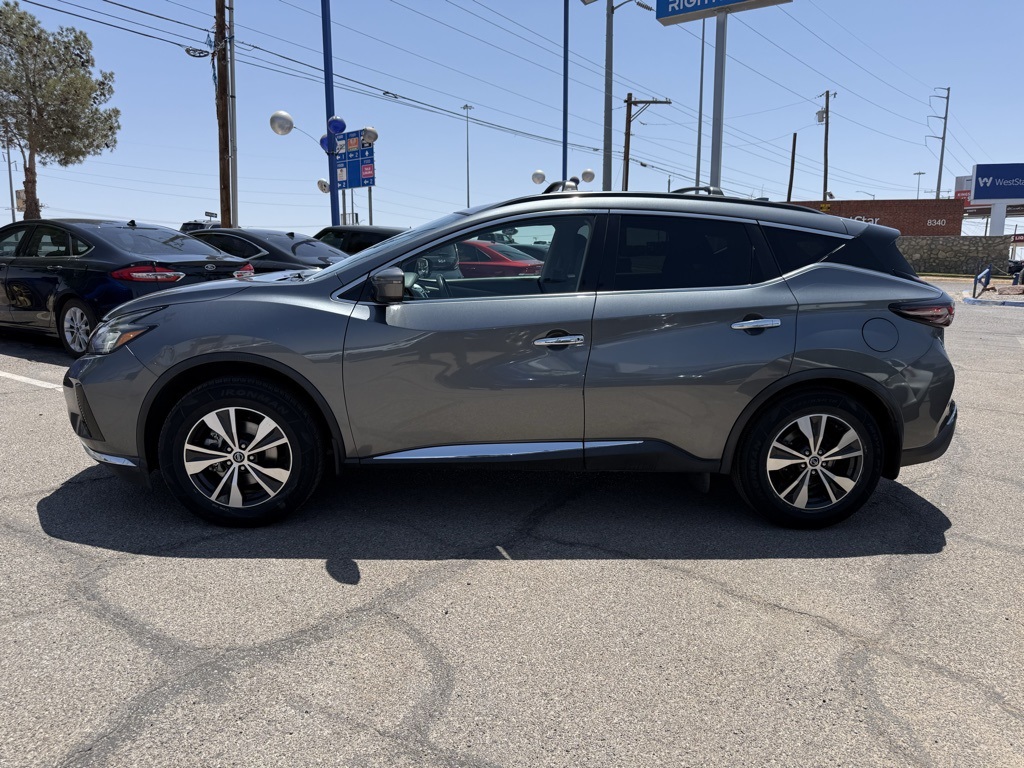 Vehicle image 6 of 29