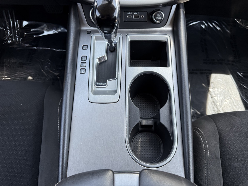 Vehicle image 19 of 29