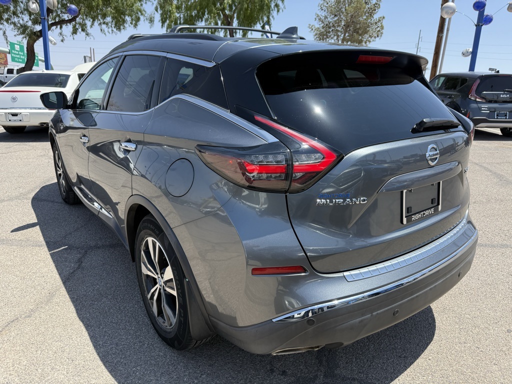 Vehicle image 5 of 29