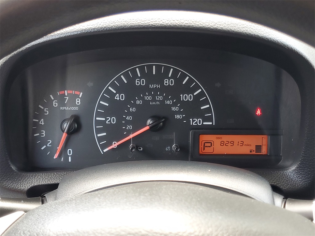 Vehicle image 24 of 27