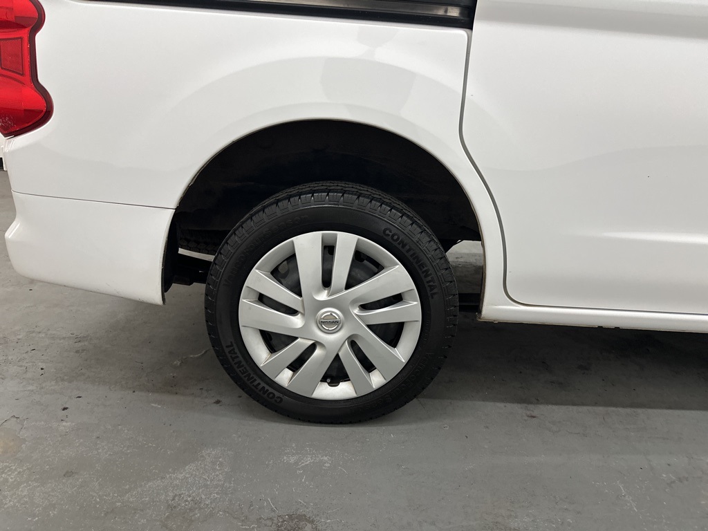 Vehicle image 55 of 68
