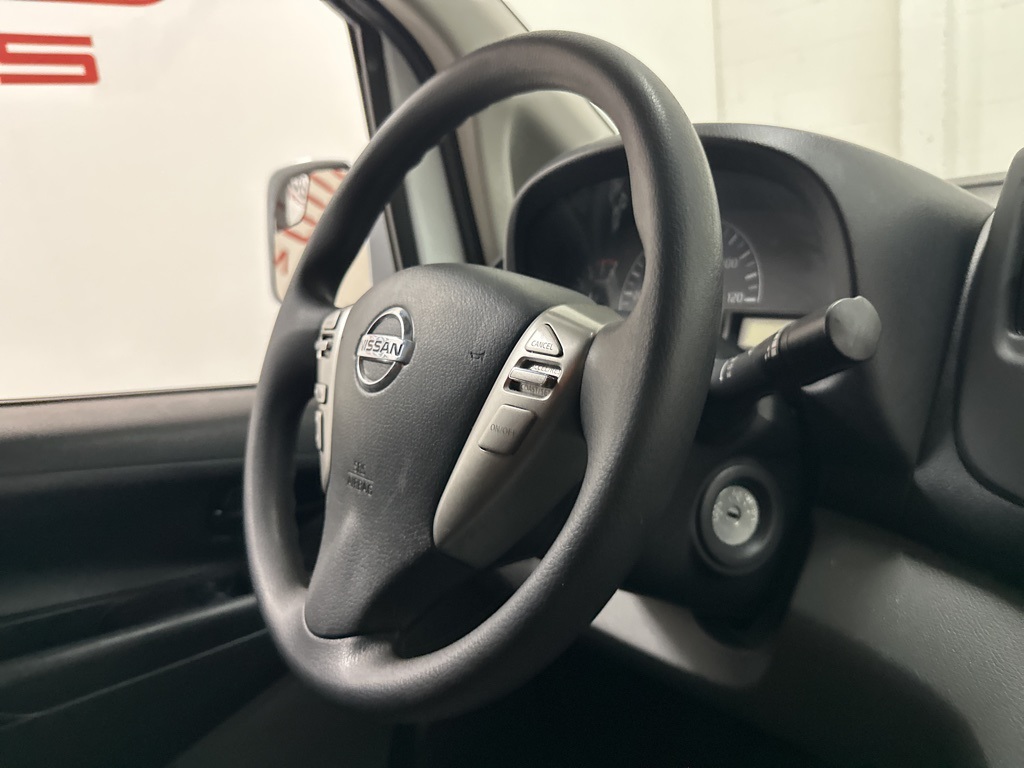 Vehicle image 54 of 68
