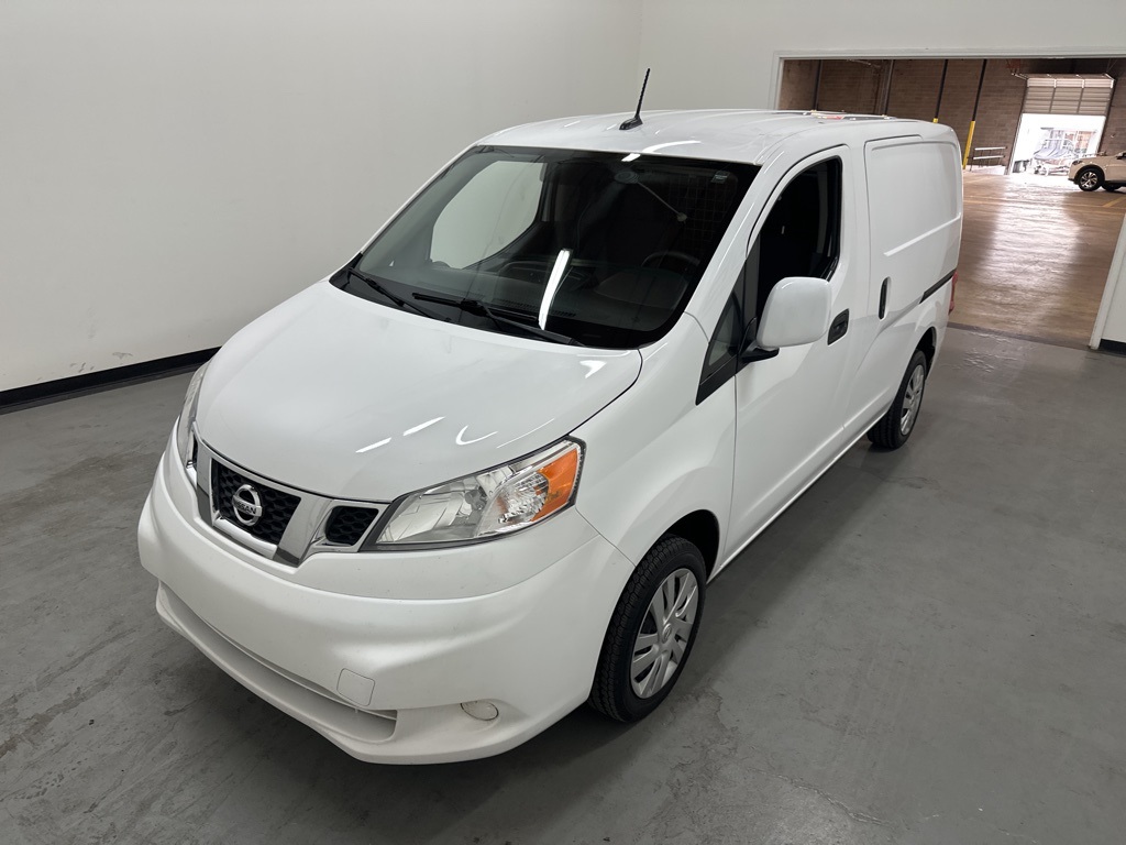 Vehicle image 2 of 68