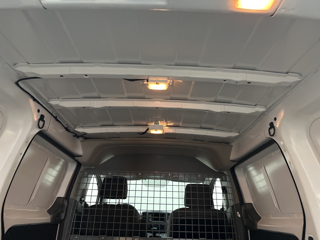 Vehicle image 22 of 68