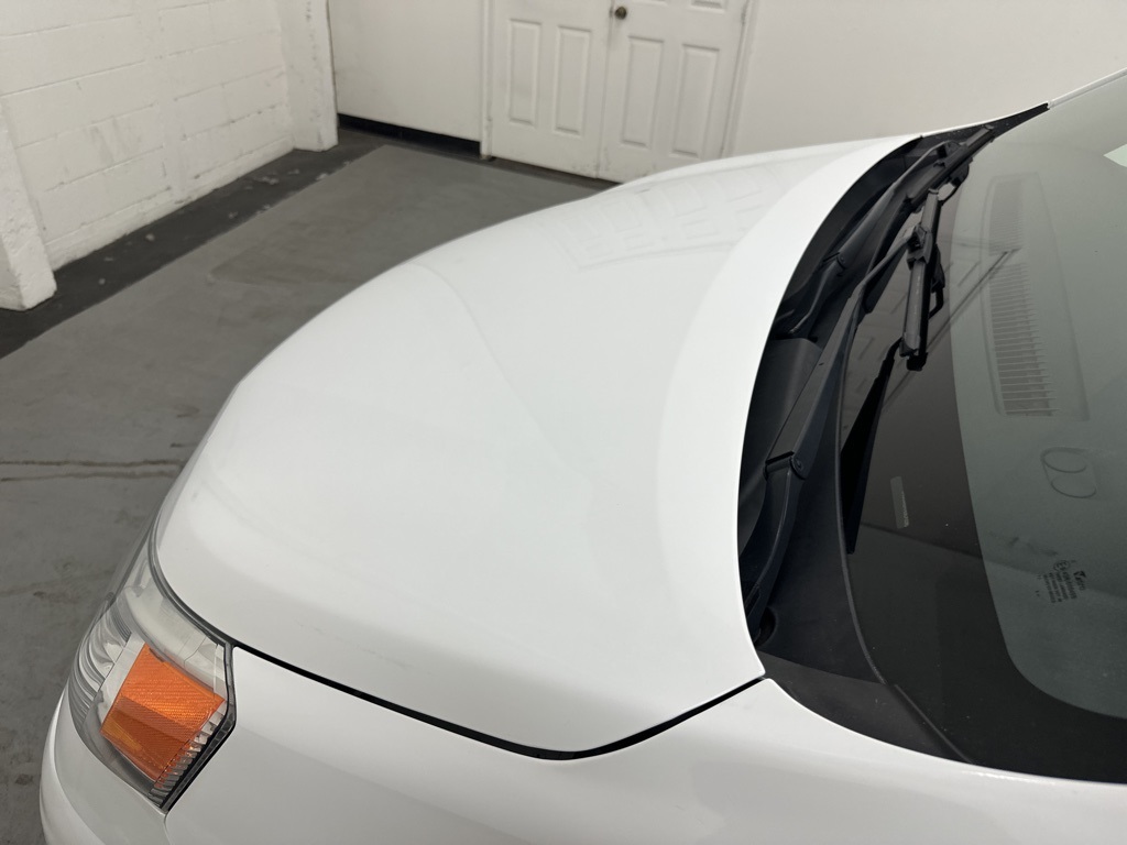 Vehicle image 26 of 68