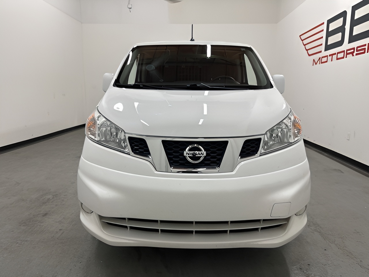 Vehicle image 63 of 68