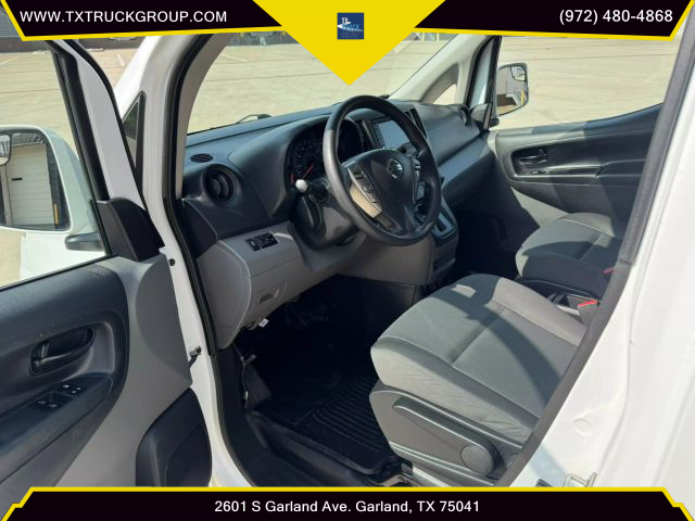 Vehicle image 12 of 49