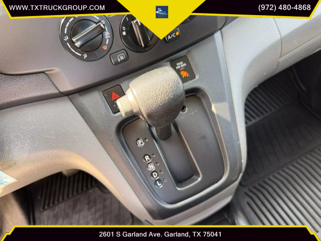 Vehicle image 35 of 49