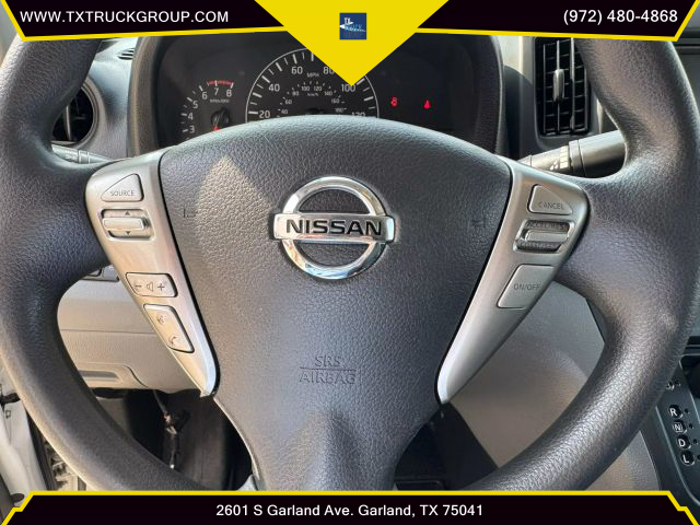 Vehicle image 28 of 49