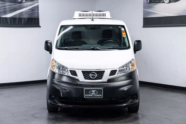 Vehicle image 2 of 36