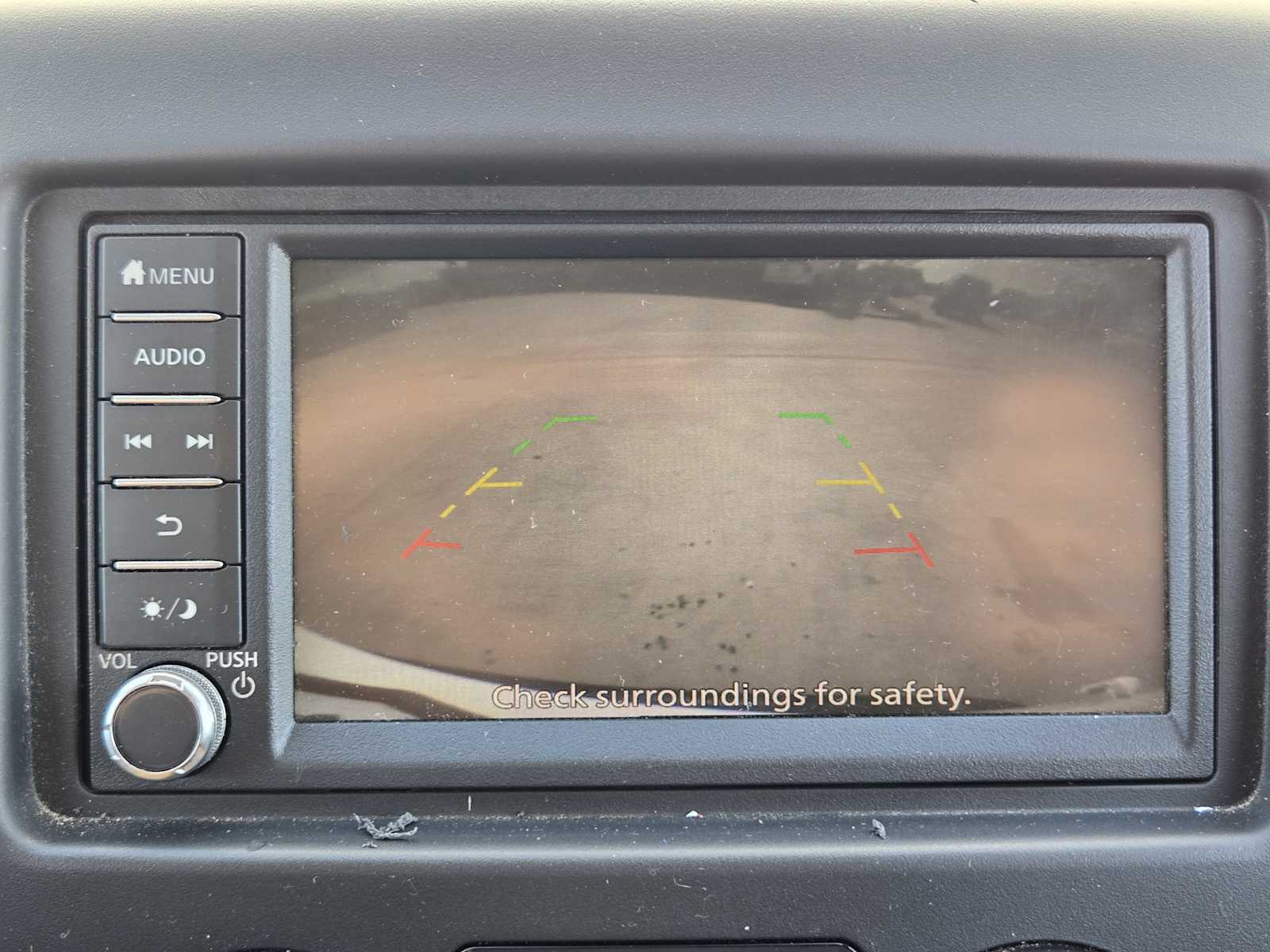 Vehicle image 18 of 31