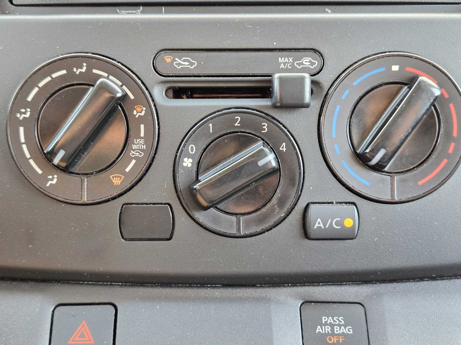 Vehicle image 19 of 31