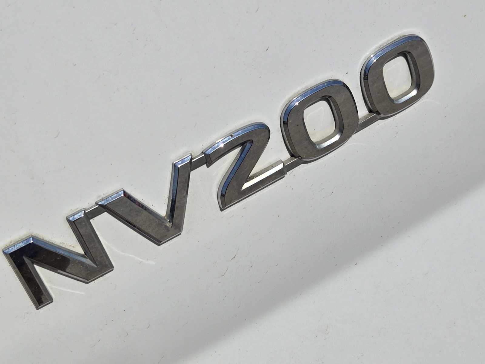 Vehicle image 11 of 31