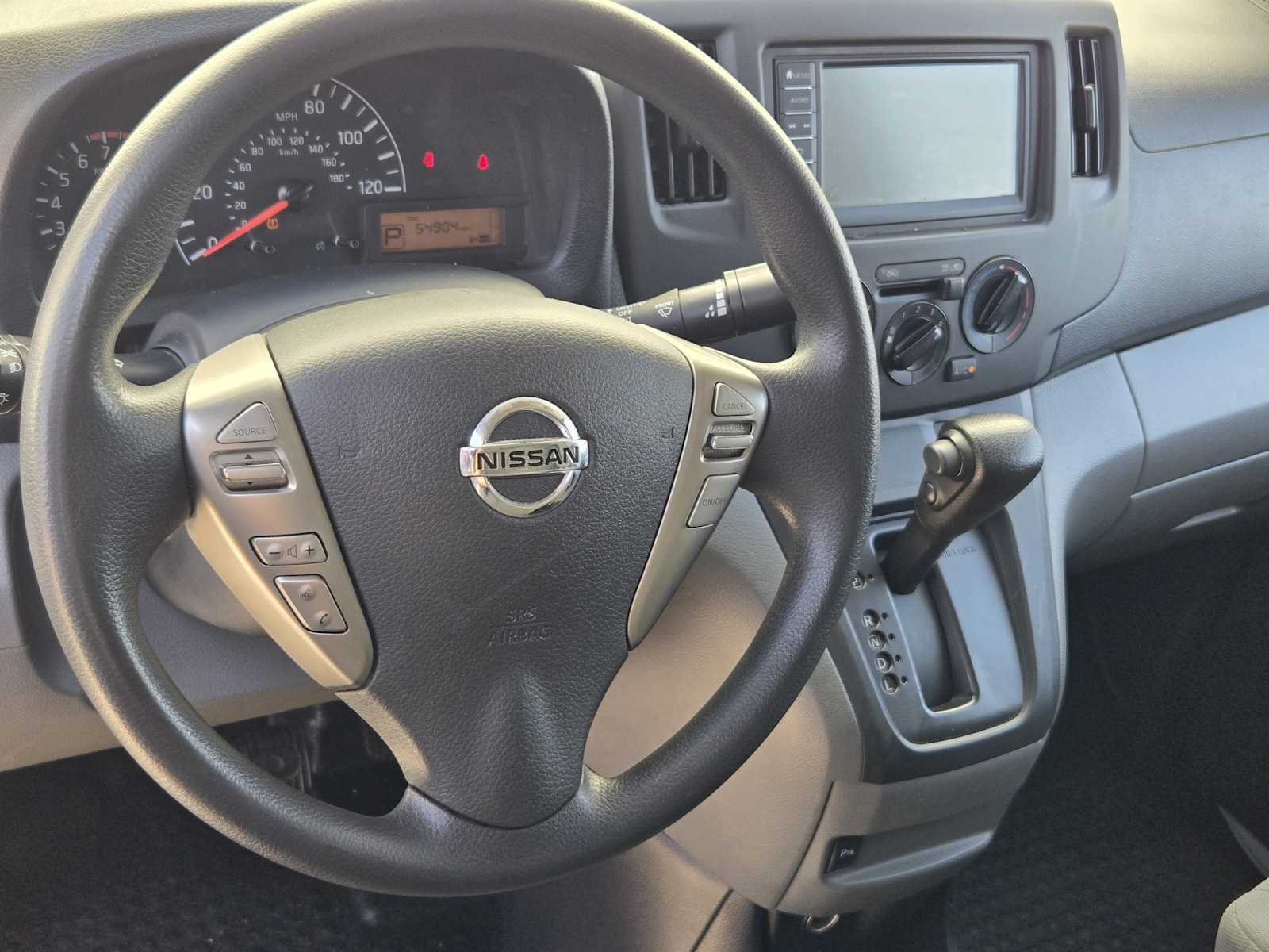 Vehicle image 26 of 31