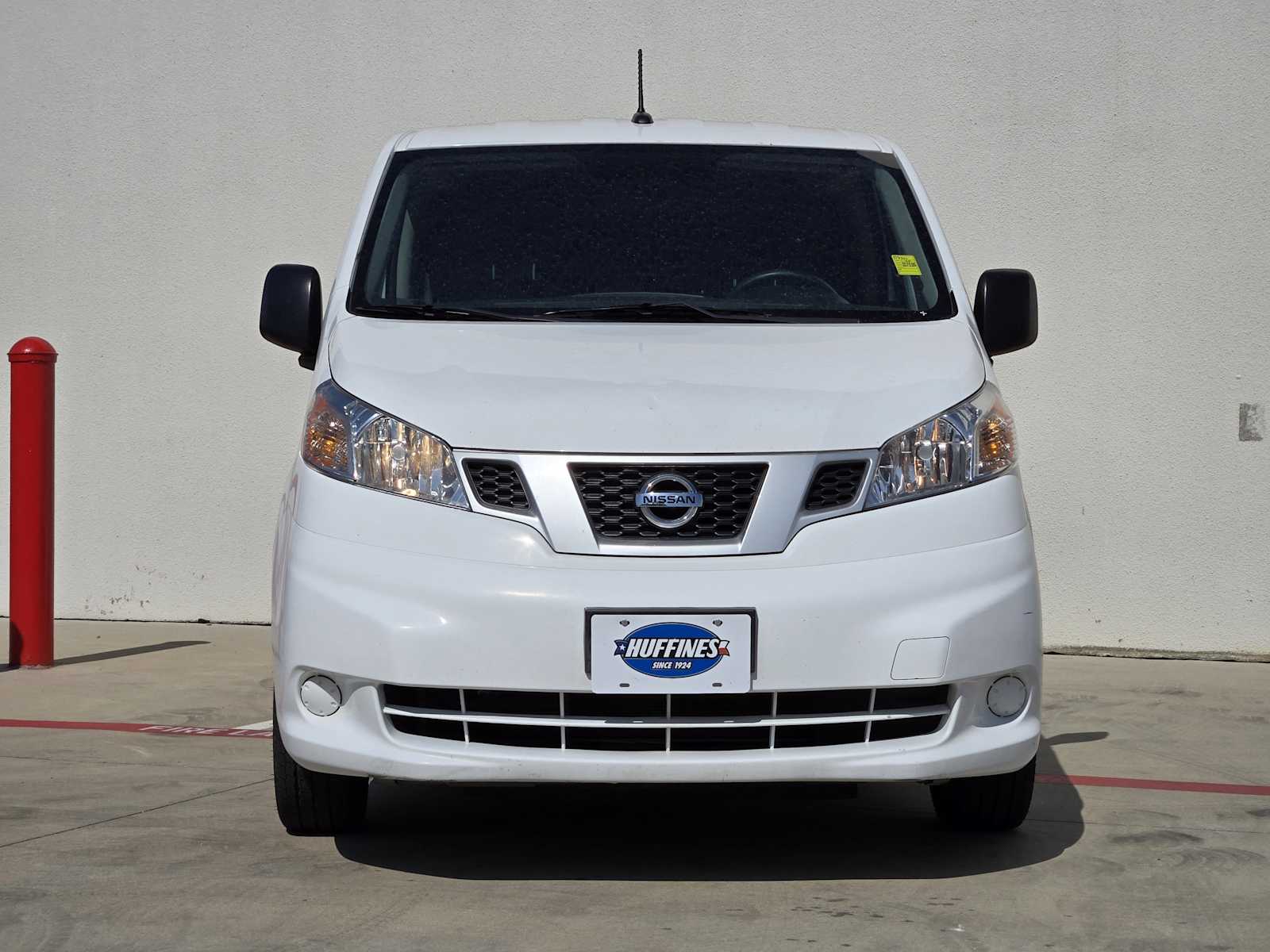 Vehicle image 2 of 31