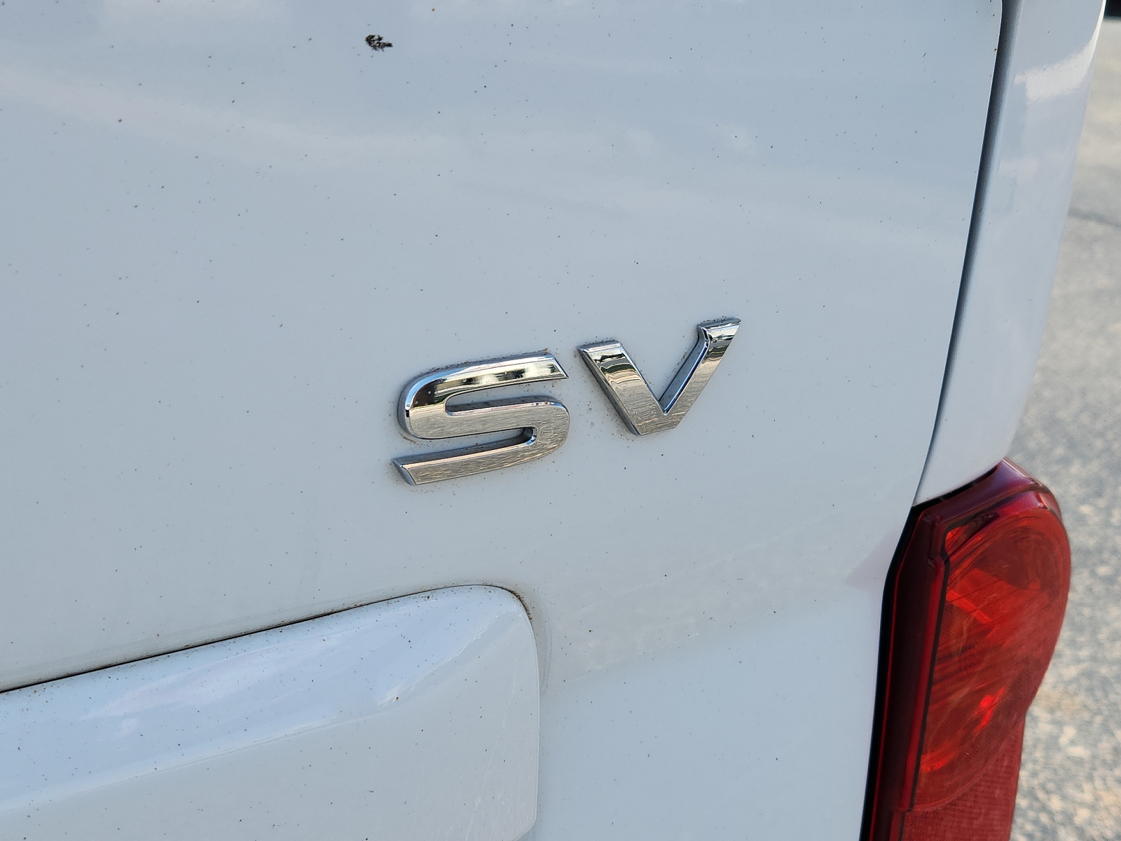 Vehicle image 8 of 16