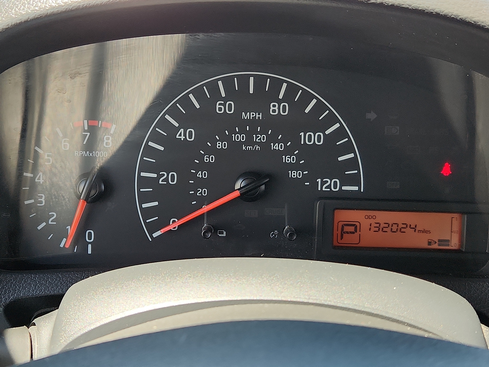 Vehicle image 14 of 16