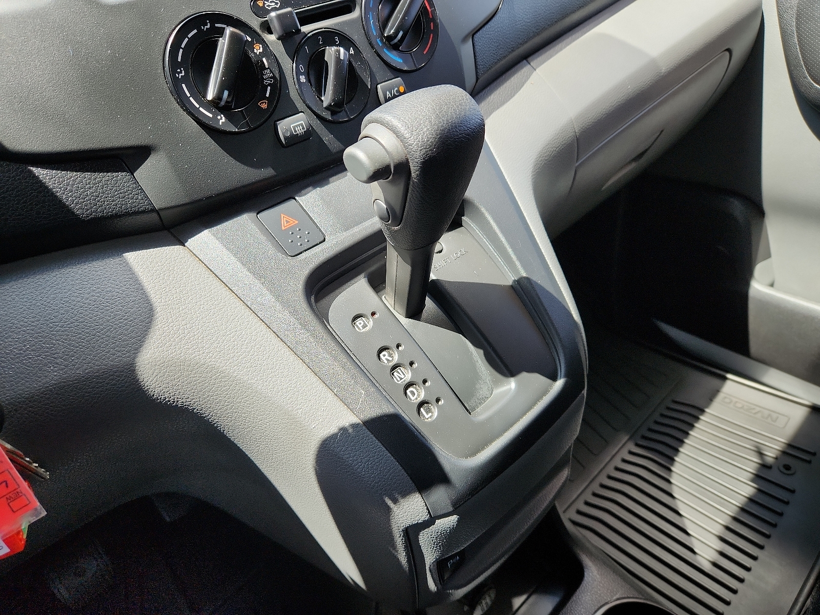 Vehicle image 16 of 16