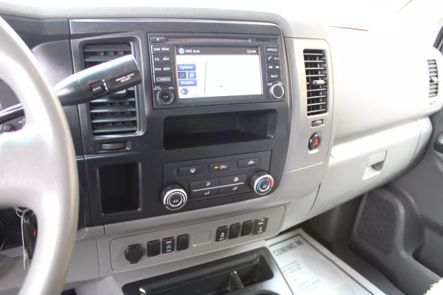 Vehicle image 16 of 36