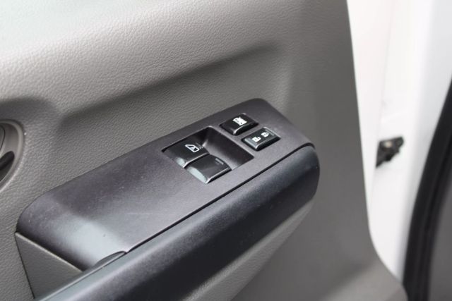 Vehicle image 10 of 36