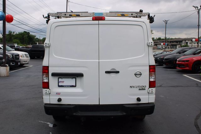Vehicle image 5 of 36
