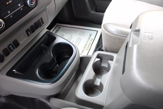 Vehicle image 17 of 36