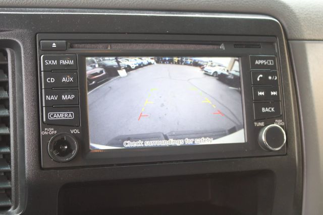 Vehicle image 18 of 36