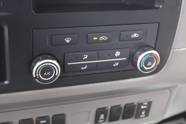 Vehicle image 20 of 36