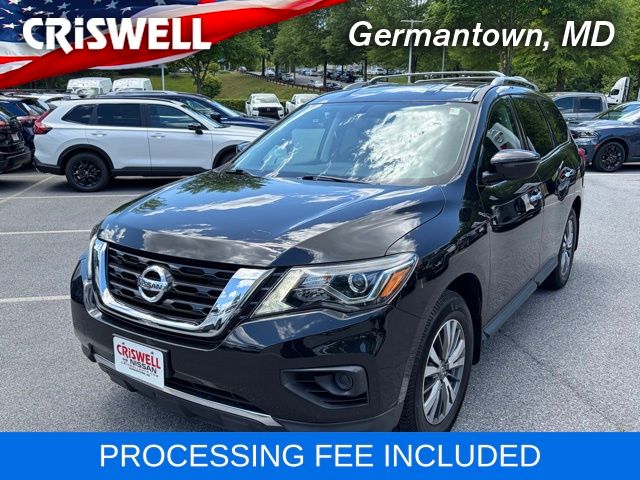 2020 Nissan Pathfinder S Image 2 of 36