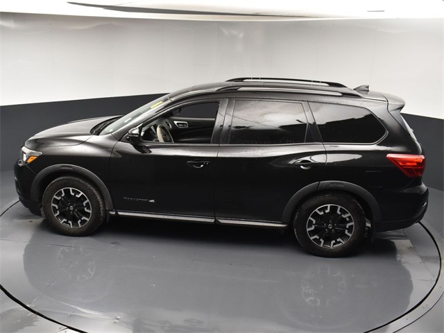 Vehicle image 21 of 53