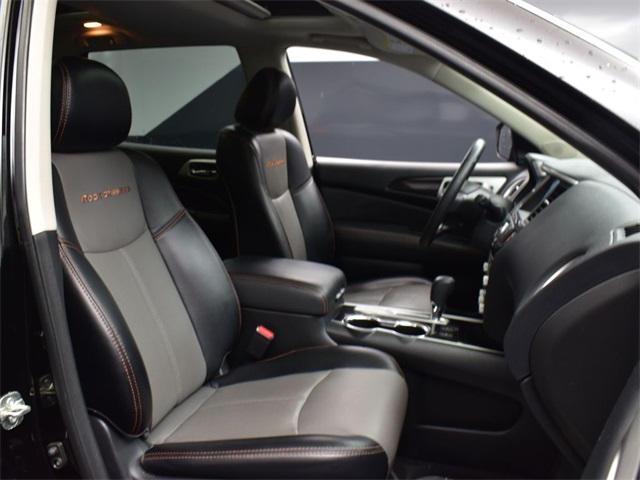 Vehicle image 31 of 53