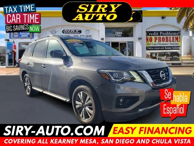 Vehicle image 4 of 23