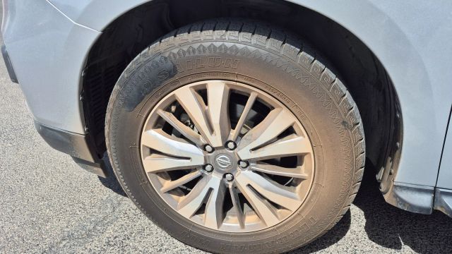Vehicle image 19 of 19