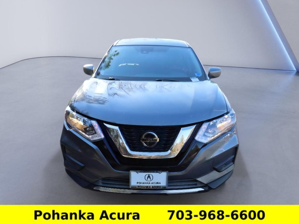2020 Nissan Rogue S Image 2 of 37