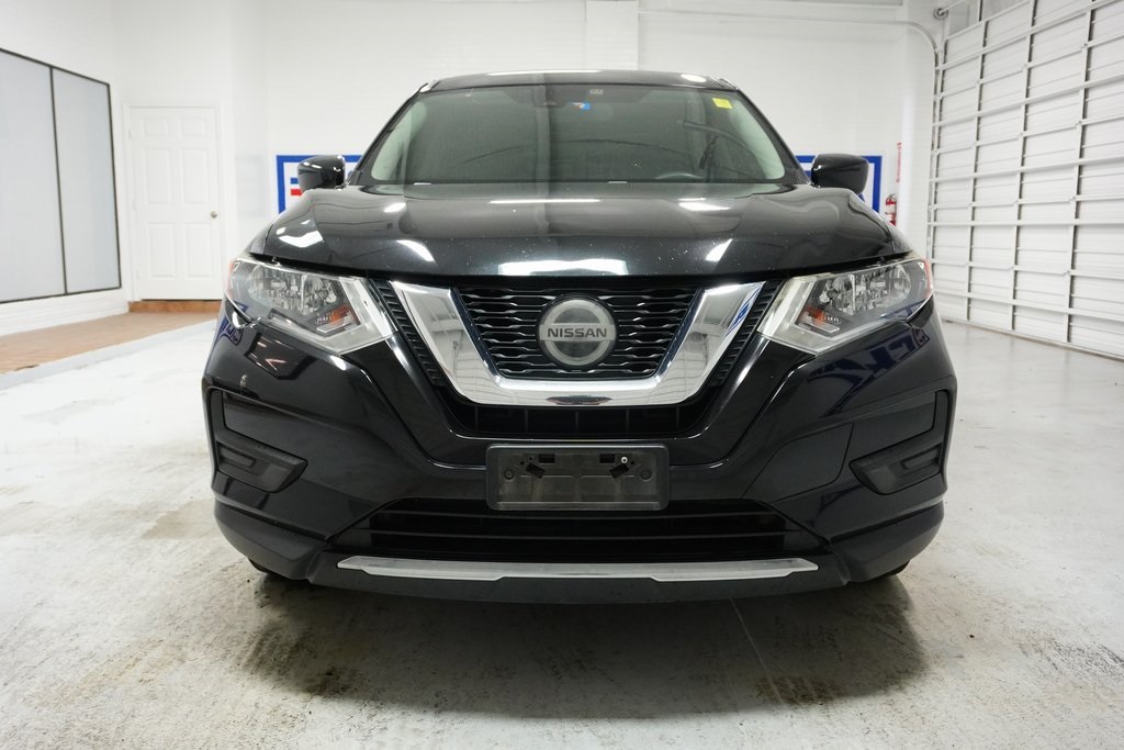 Vehicle image 3 of 32