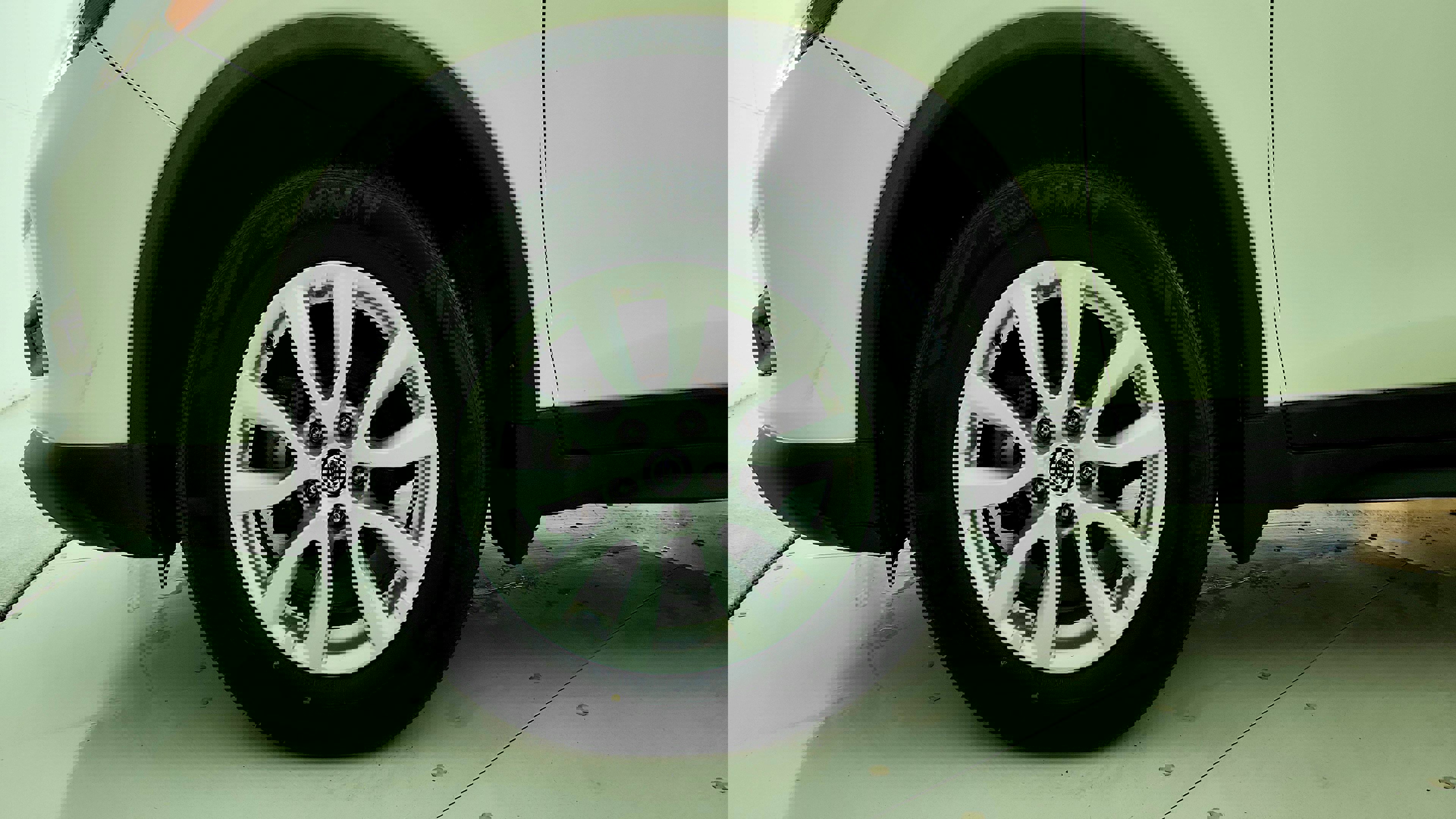 Vehicle image 34 of 34