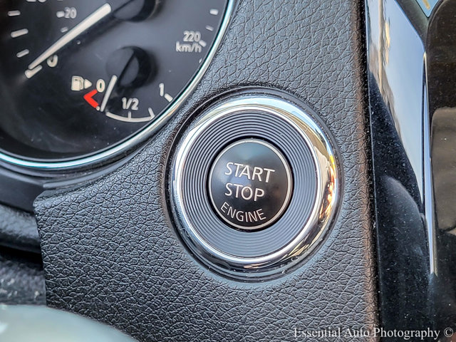 Vehicle image 16 of 35