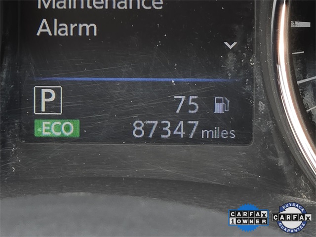 Vehicle image 19 of 33