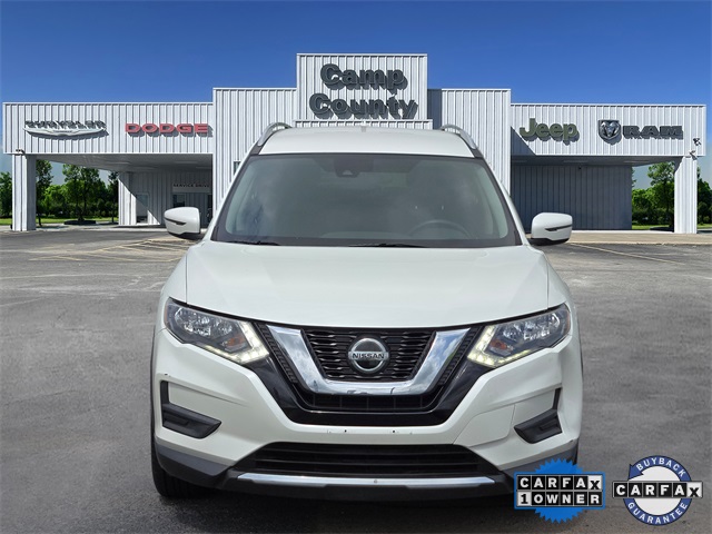 Vehicle image 2 of 33