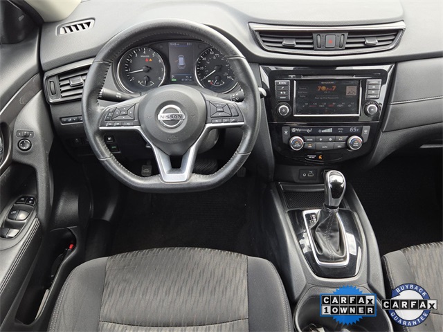 Vehicle image 11 of 33