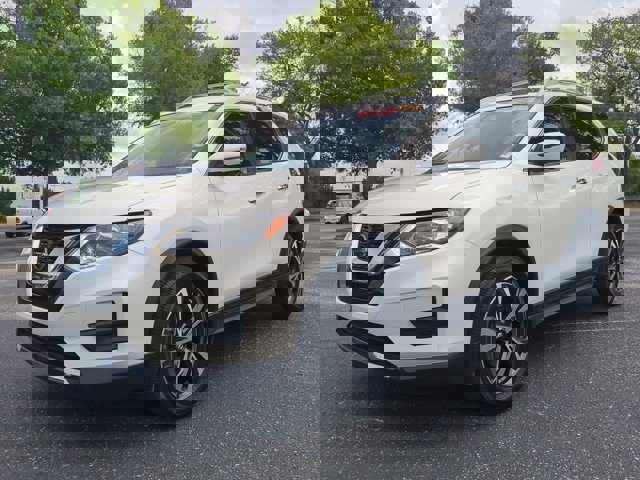 Vehicle image 1 of 28