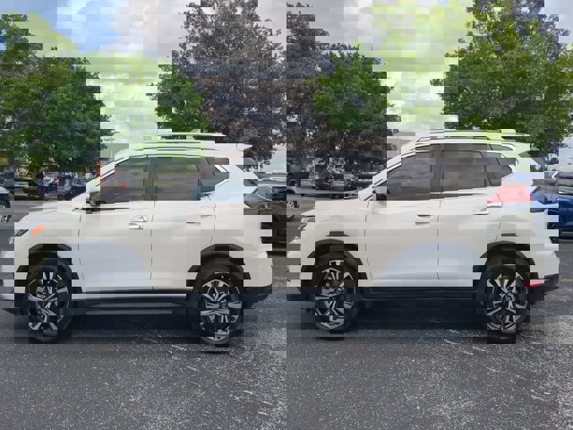 Vehicle image 2 of 28