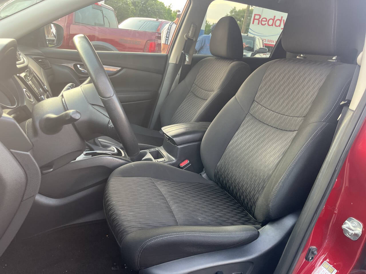 Vehicle image 10 of 16