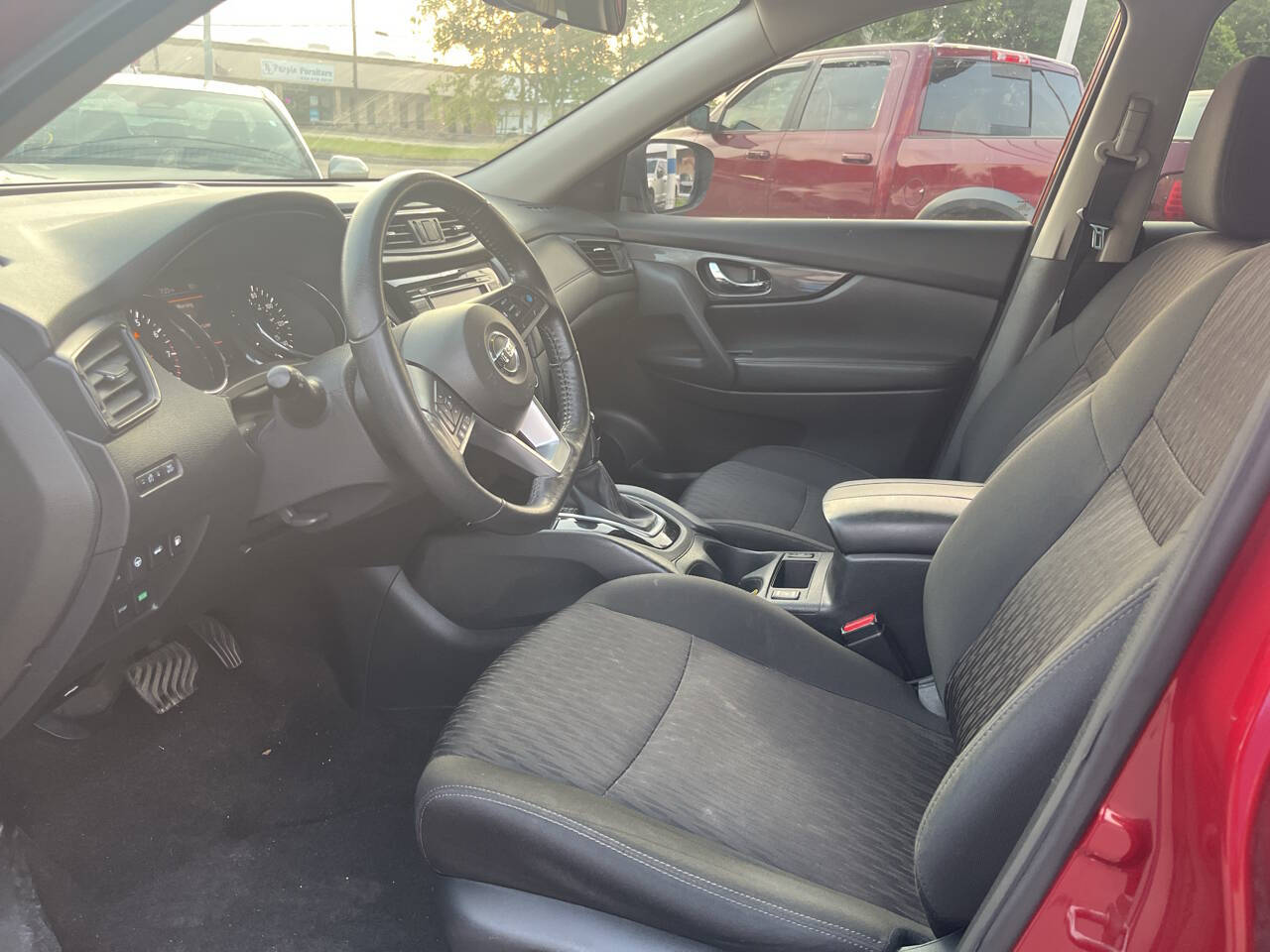 Vehicle image 16 of 16