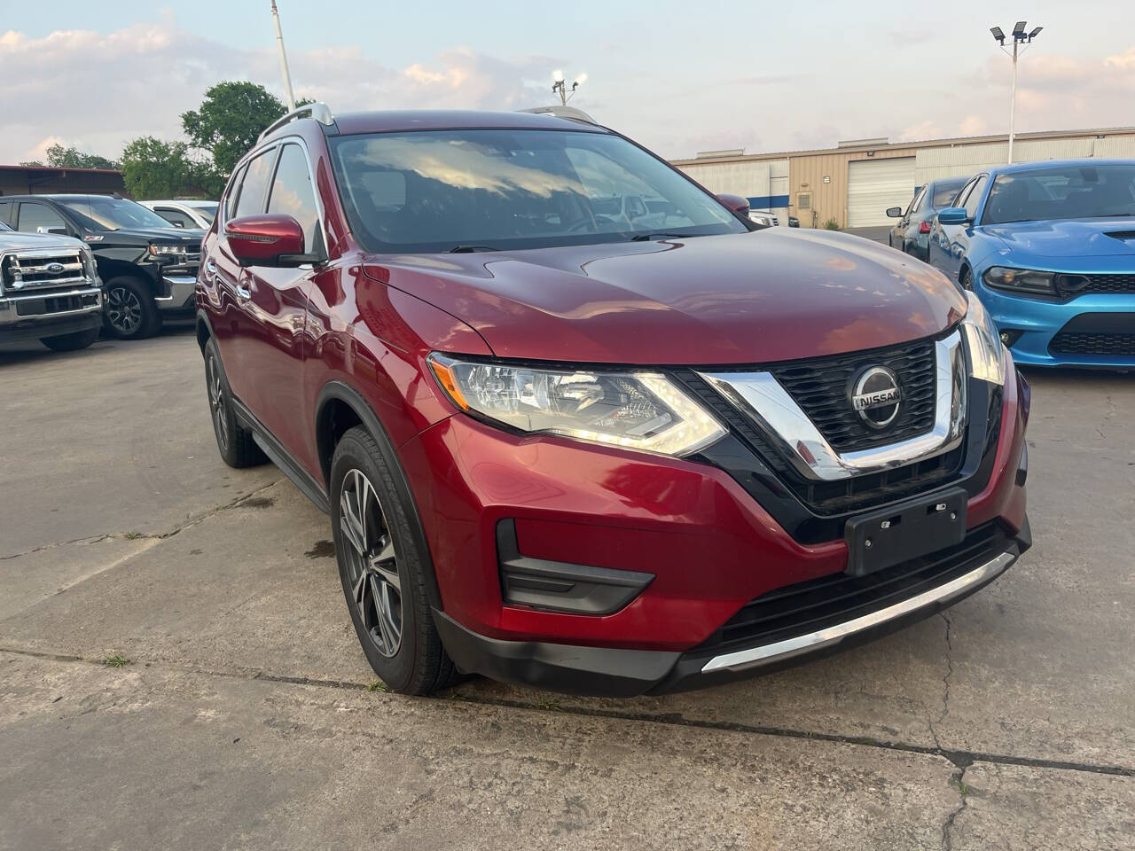 Vehicle image 8 of 16