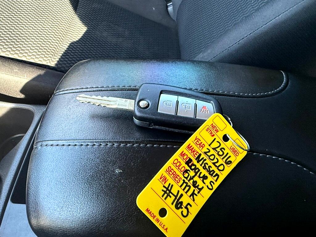 Vehicle image 20 of 22