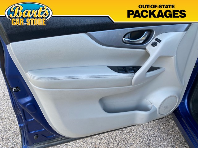 Vehicle image 24 of 34