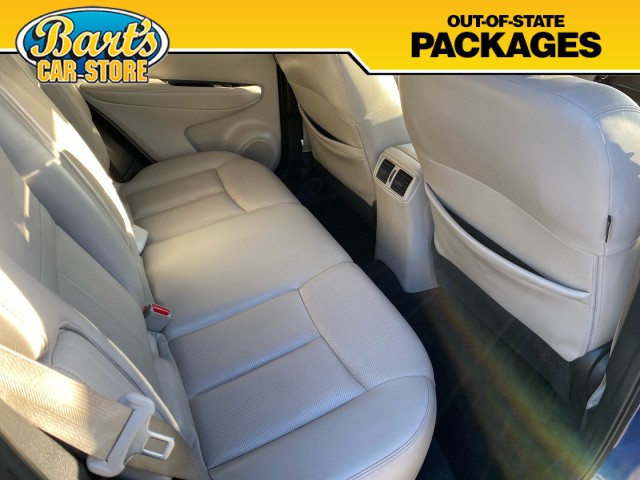 Vehicle image 12 of 34