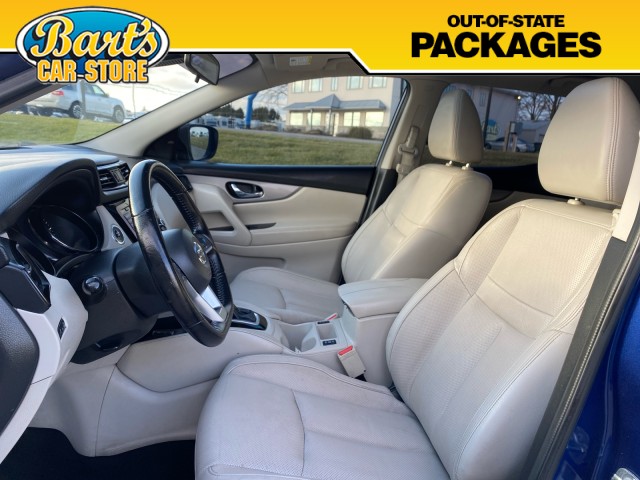 Vehicle image 26 of 34